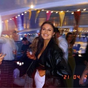 Meet your Posher, Joanna